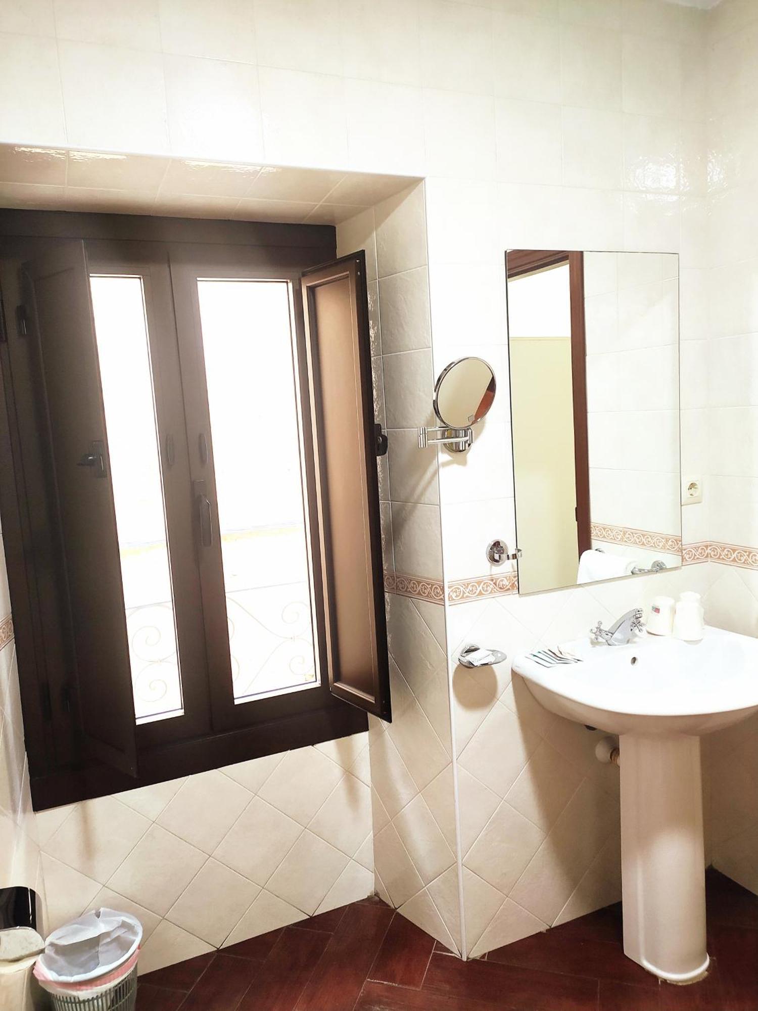 Hostal Cuzco Трухильо Екстериор снимка